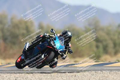 media/Oct-13-2025-Moto Forza (Mon) [[a66d839500]]/2-A Group/Session 4 Turn 7/